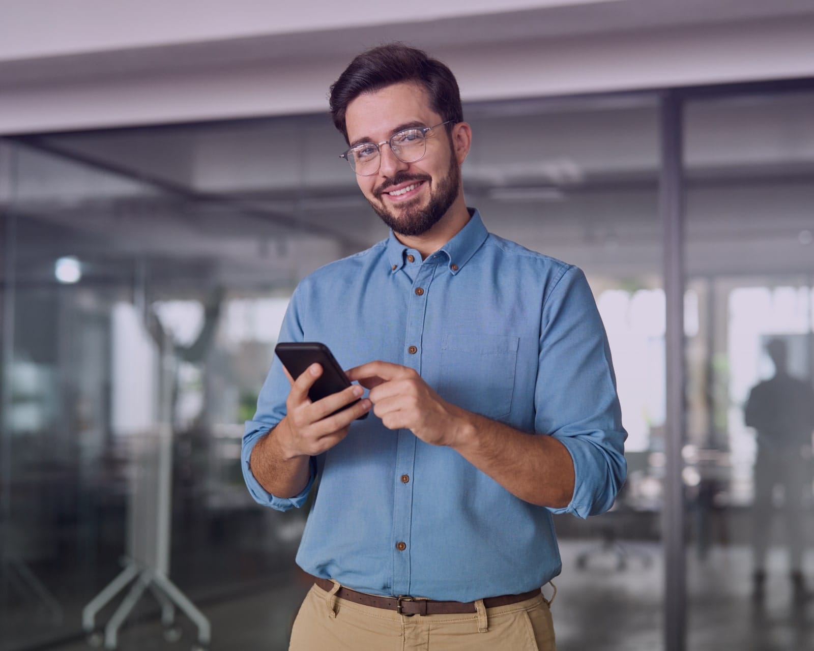 Transforming Retail Banking Onboarding Through Agent-Centric Experience Design